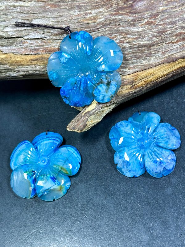 NATURAL Hand Carved Blue Cherry Blossom Flower Agate Gemstone Pendant 54mm Flower Shape, Gorgeous Blue Color Cherry Blossom Loose Pendant Online now