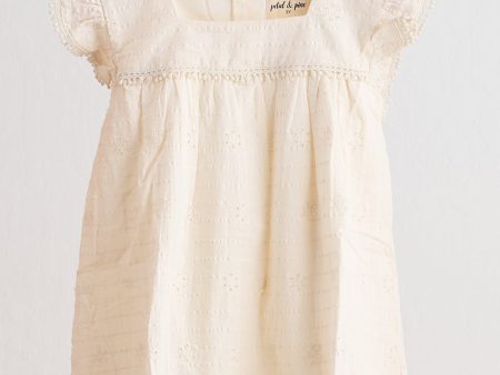 White lace flutter sleeve girl dress Discount