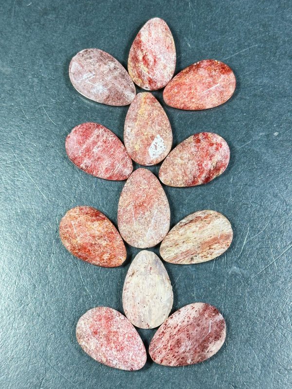 NATURAL Strawberry Quartz Gemstone Bead Faceted 30x20mm Teardrop Shape, Gorgeous Red Pink Color Strawberry Quartz Gemstone Bead, LOOSE Beads Fashion